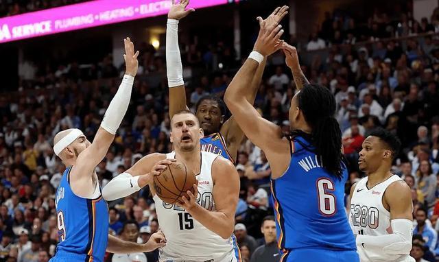 穆雷在日本队比赛中高光表现，惊险取胜引发热议！的简单介绍