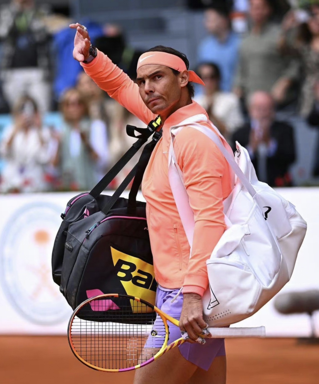 纳达尔在RNG比赛中战术调整，高光表现引发热议！